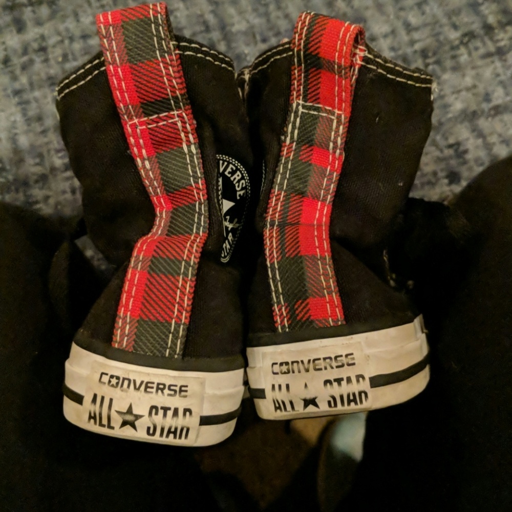Converse - Picture 4 of 7
